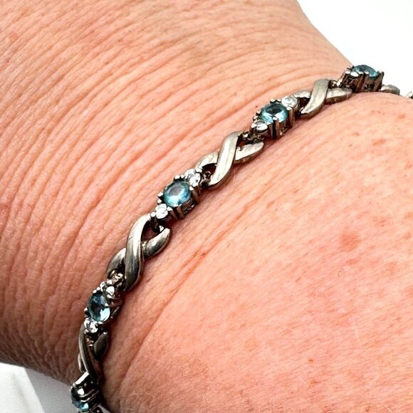 Sterling Silver Womens Bracelet Estate Blue Cubic Zirconia Infinity Tennis - Picture 2 of 3